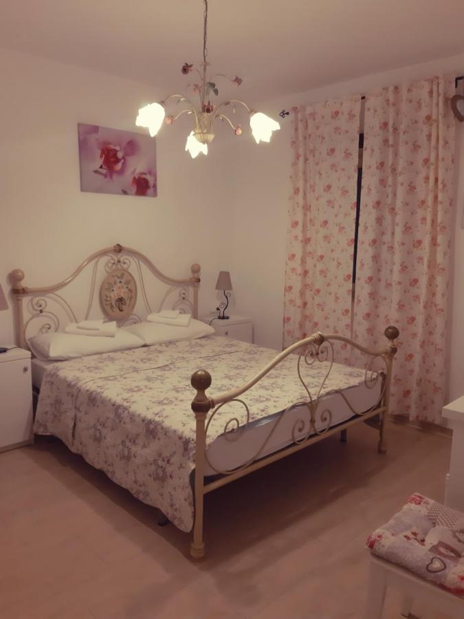 Claudia Guest house